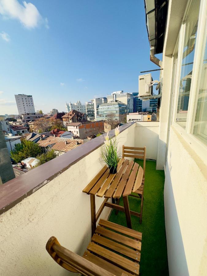Downtown Victoria Apartments By Citybookings Bucarest Habitación foto