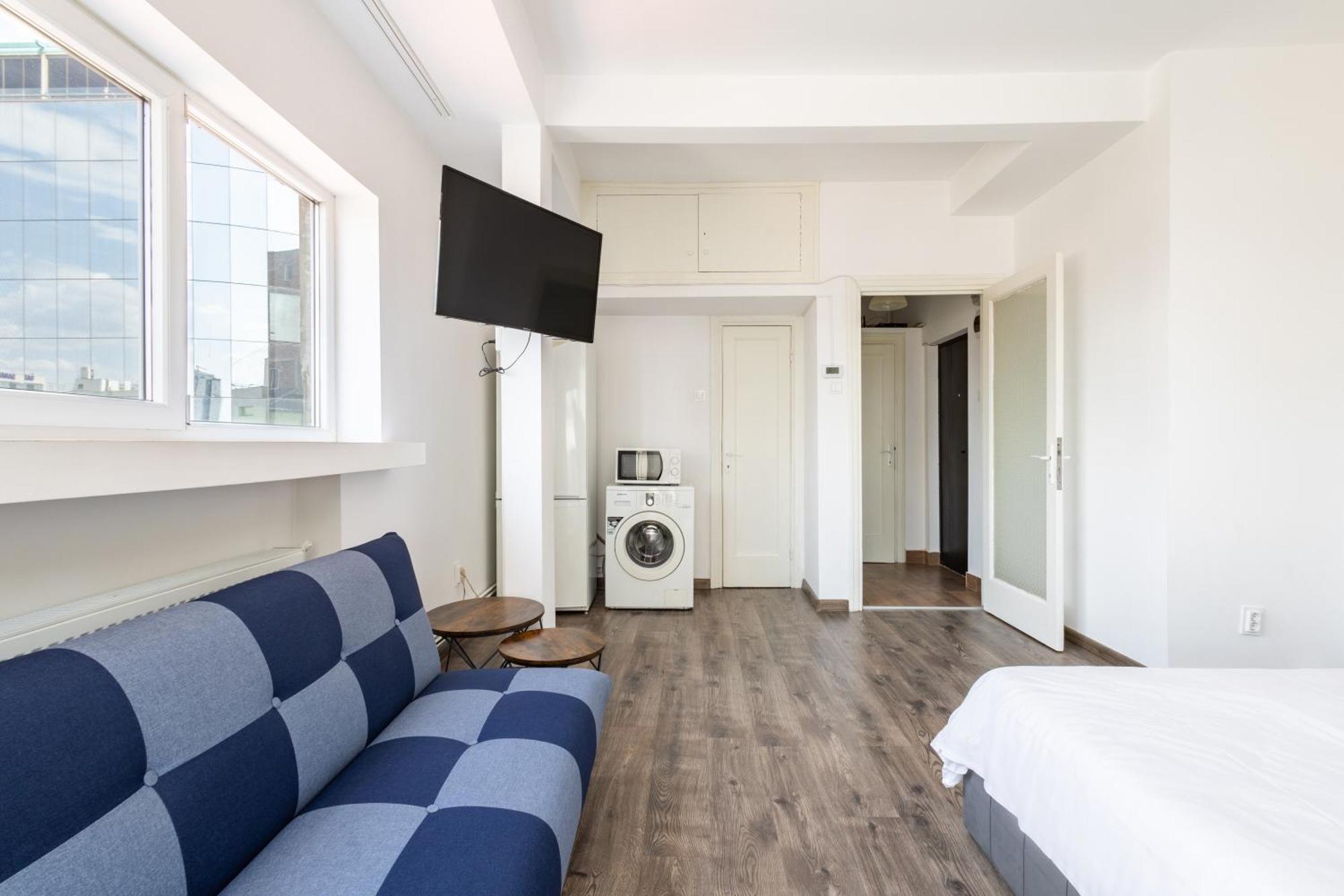 Downtown Victoria Apartments By Citybookings Bucarest Exterior foto